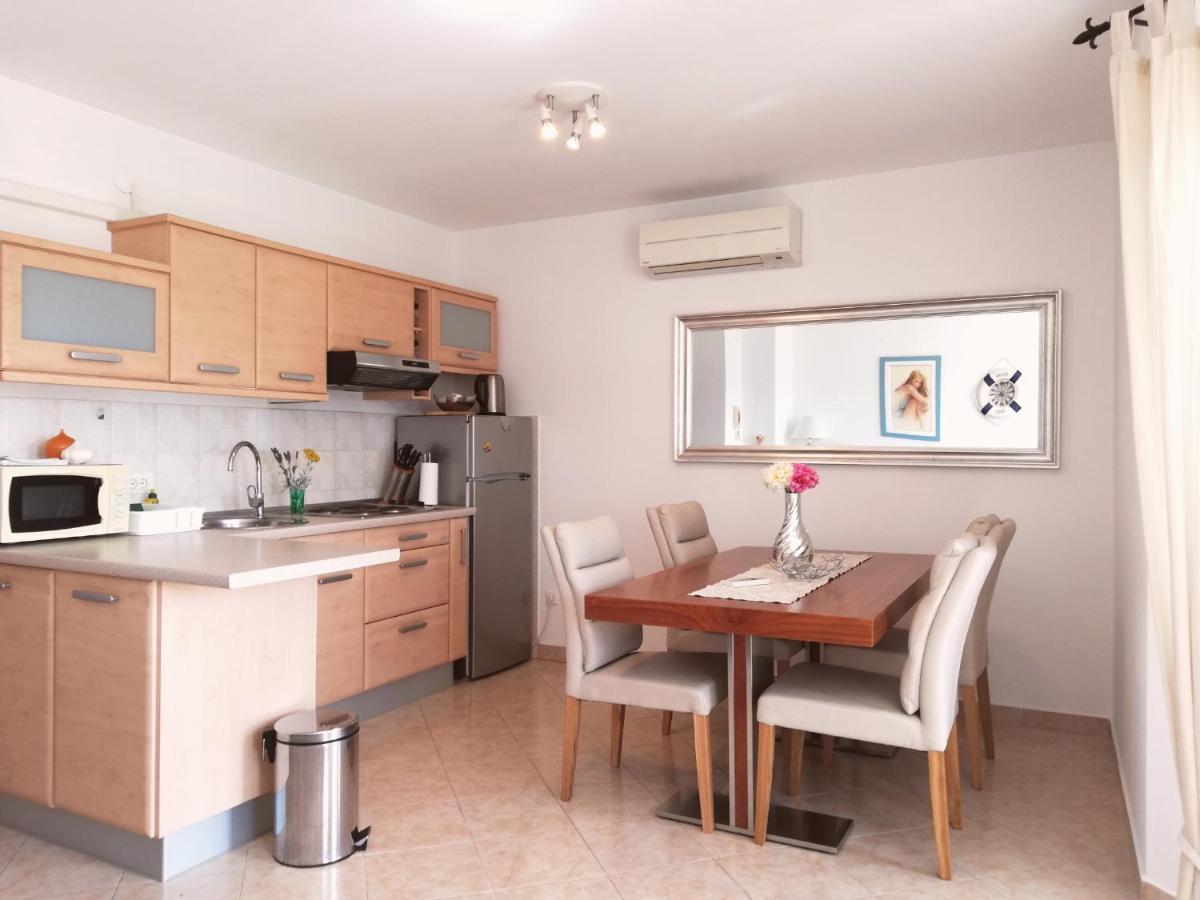 Lovely Apartment Branko Rabac With Balcony And Parking Extérieur photo